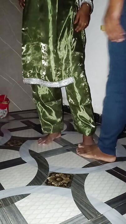 Devar Ne mere Ko pel Diya