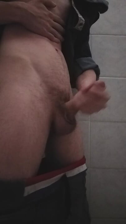 I Went to College to Jerk off in the Girls Bathroom