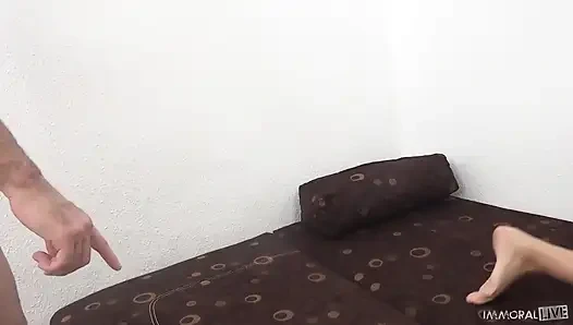 Remaja pantat gelembung paling imut berbagi kontol! Kontol candee licious dan anita bellini dientot habis-habisan sama mark zane