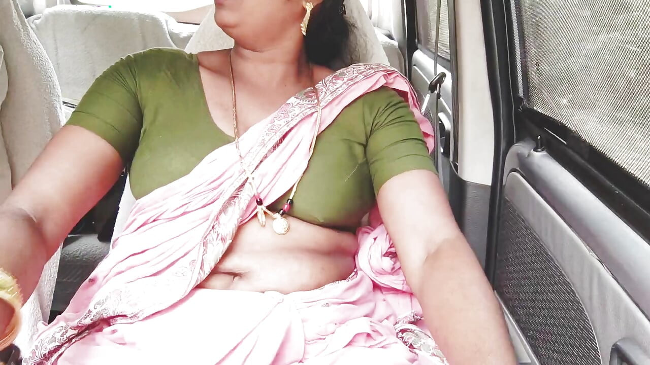 Indian Mareed Woman Berkongkek Dalam Kereta Untuk Berkongkek Dengan Kawan Lelaki, Telugu Cakap Kotor
