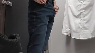 Šatna: džíny a košile