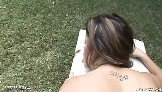 Si cewek semok latina chavon taylor dientot habis-habisan sama lexington steele sampai matanya menganga lebar