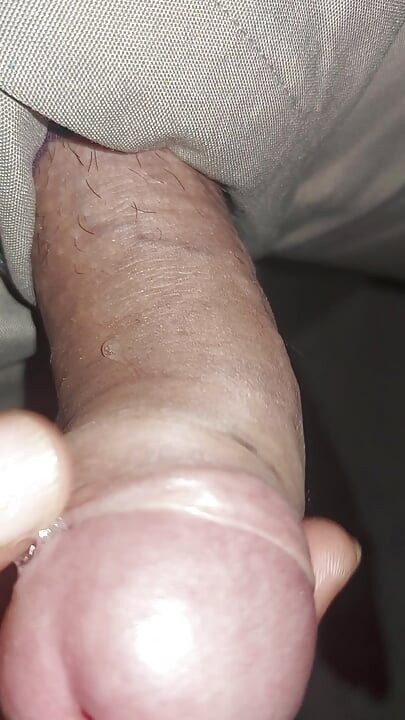 My best friend gives me handjob