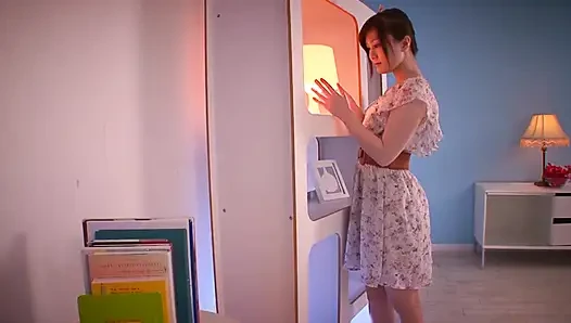 Hot girl rides huge cock to mouth cumshot after masturbation