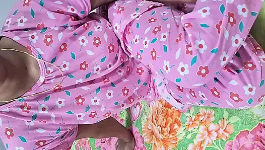 Video seks hot adik tiri dan saudara tiri, memek sempit gadis d vallage xvideo