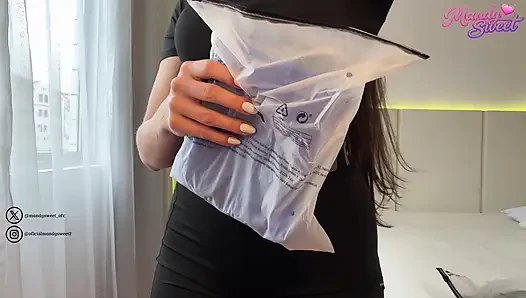 ASMR Big Ass Brunette Trying On New Gym Leggings