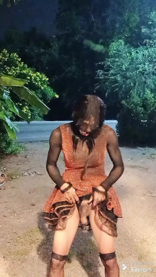 Sissy dancing on the street