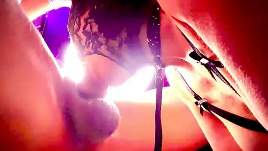 Cewek ini punya pelacur yang super seksi