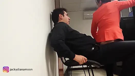 My secretary can't hold back and asks me for sex in the office.