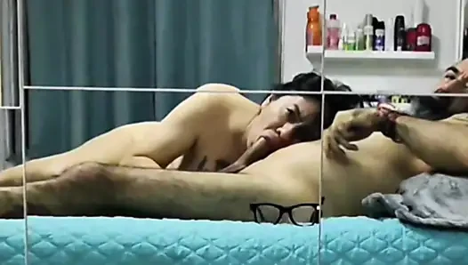 Jangan menonton karena Anda akan datang terlalu cepat.