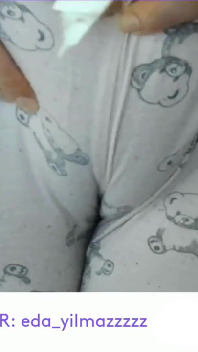 CAMELTOE- PUFFED PUSSY- SWOLLEN PUSSY- PAJAMAS- TURKISH PORN | Clip 1