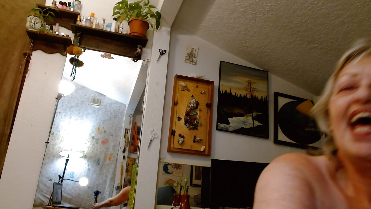 1465 Rating Matthews cock with DawnSkye1962. He wants to know what I REALLY think of his meat