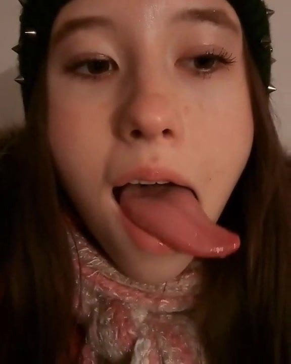 Long tongue