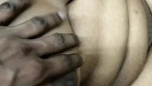 Hintli koca evli kadın hintli seks yapıyor