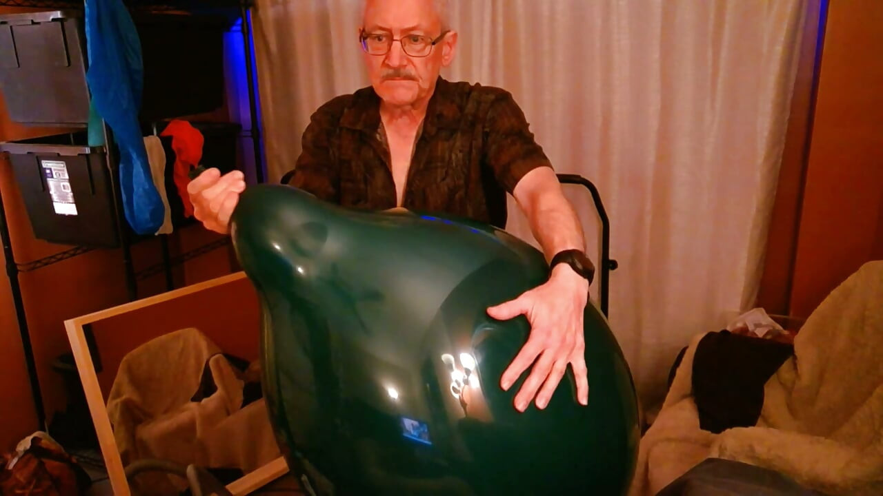 160) Big Round Balloon Fun Oct 2026