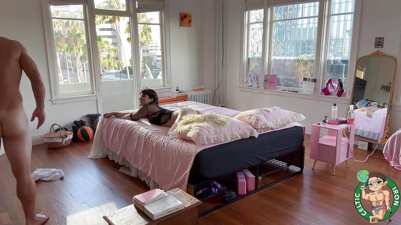 Blond Big Ass Deepthroat Doggystyle Bts 4K