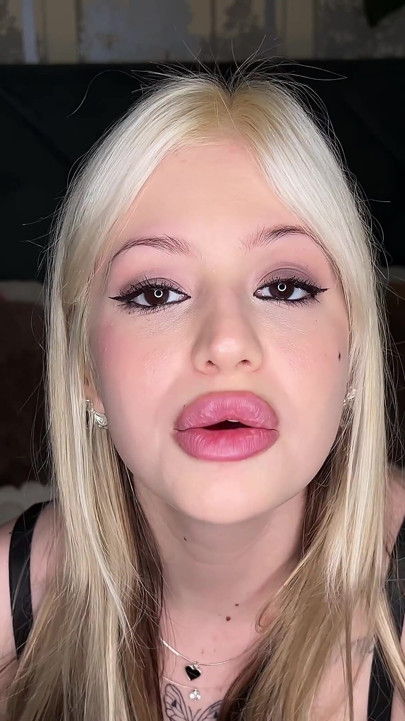 Domination financière, humiliation de paypig