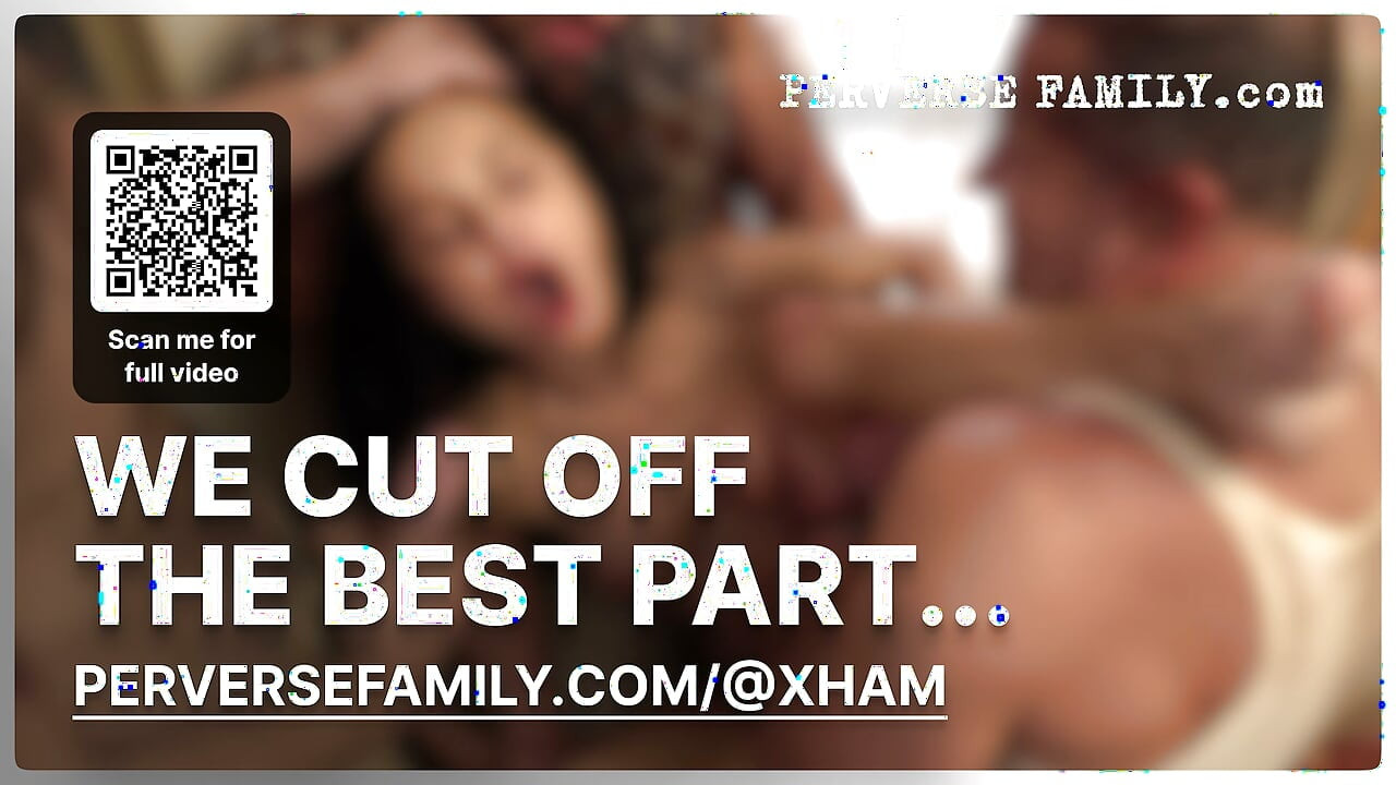 Holiday Family Chaos (Perverse Family)