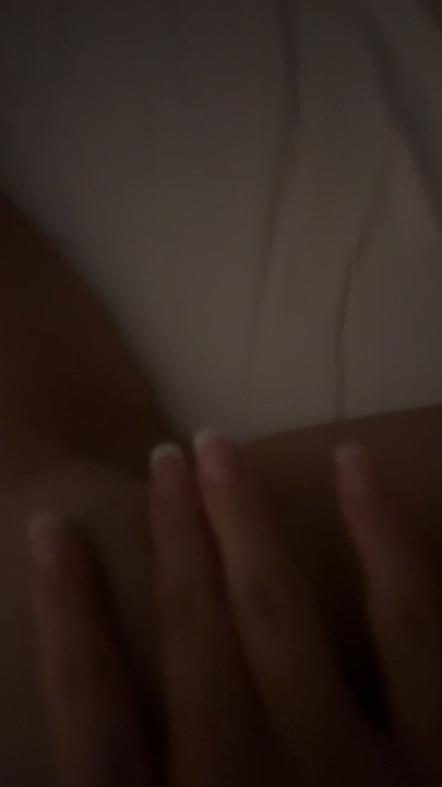 A sneak preview of me fingering my tight wet pussy😈