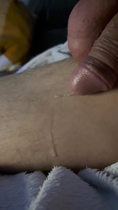 EJACULATION WITHOUT HANDS