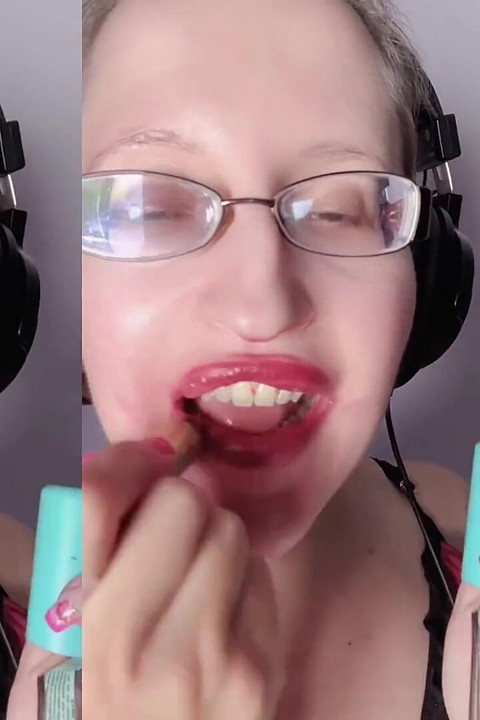 Asmr slatka čokolada jede- Asmr, naočare, gigante, karmin, velike usne, moša, hrana, fetiš lica, dugi nokti