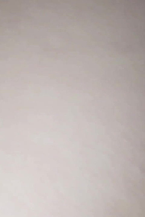 A vizinha com a bunda perfeita me faz vir com seus peitos ricos. Vizinho com tesão