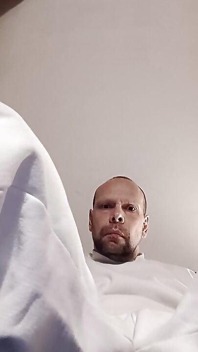 即使他很软，我也喜欢自慰