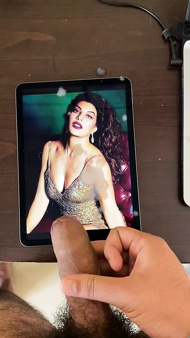 Jacqueline Fernandez Moaning Cum Tribute
