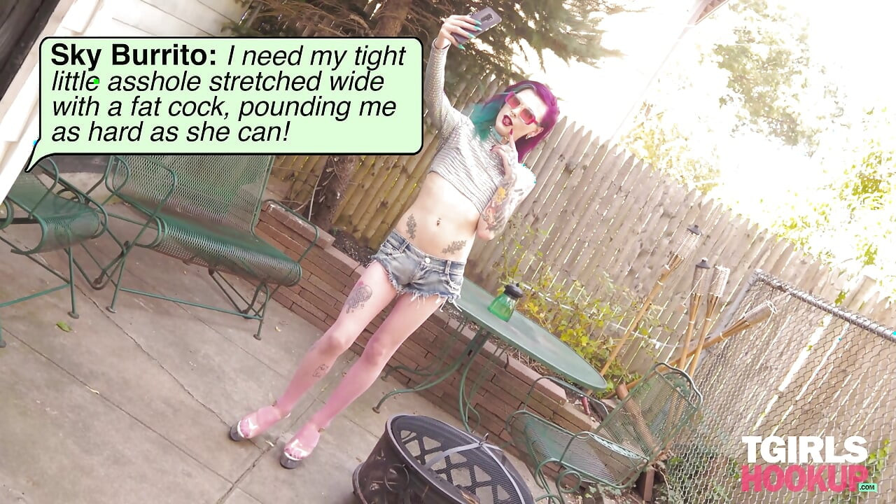 Raver Girl Needs Her Cock Fix