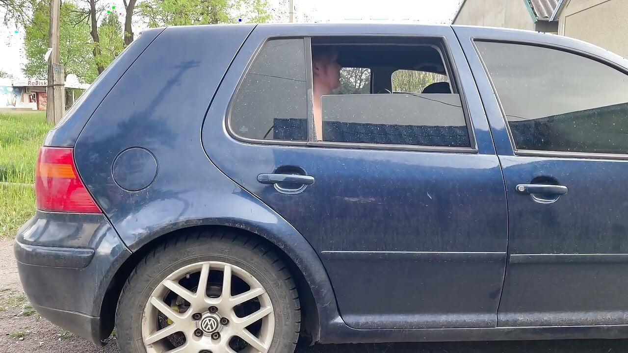 Tachinare pe bancheta din spate: sărind pentru plăcerea ta