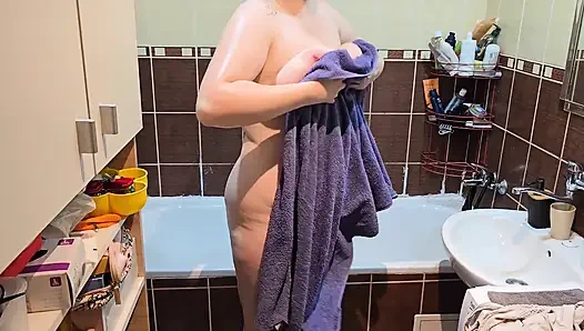 Watching My Wife Shower Turned Me on... Had to Finish Myself