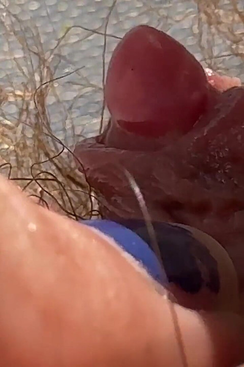 Amateur Hairy Girl Mastubates in Closeup with Huge Clit
