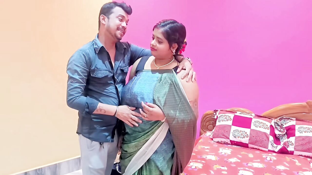 Little step sister ko nahate samye hi pakd ke jabbar dasti pela