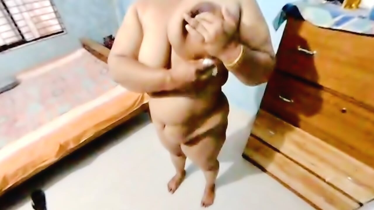 vhabi jokhon aka gosol kore toyleta