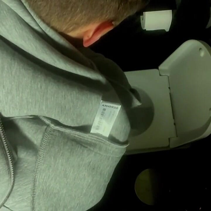 Amateur Boys Peeing Together