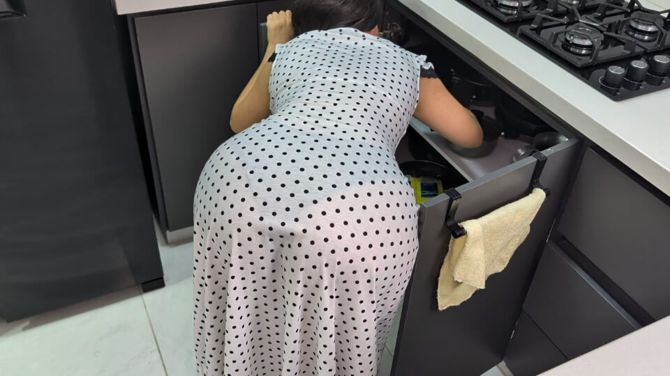 Latina stepmom in the kitchen