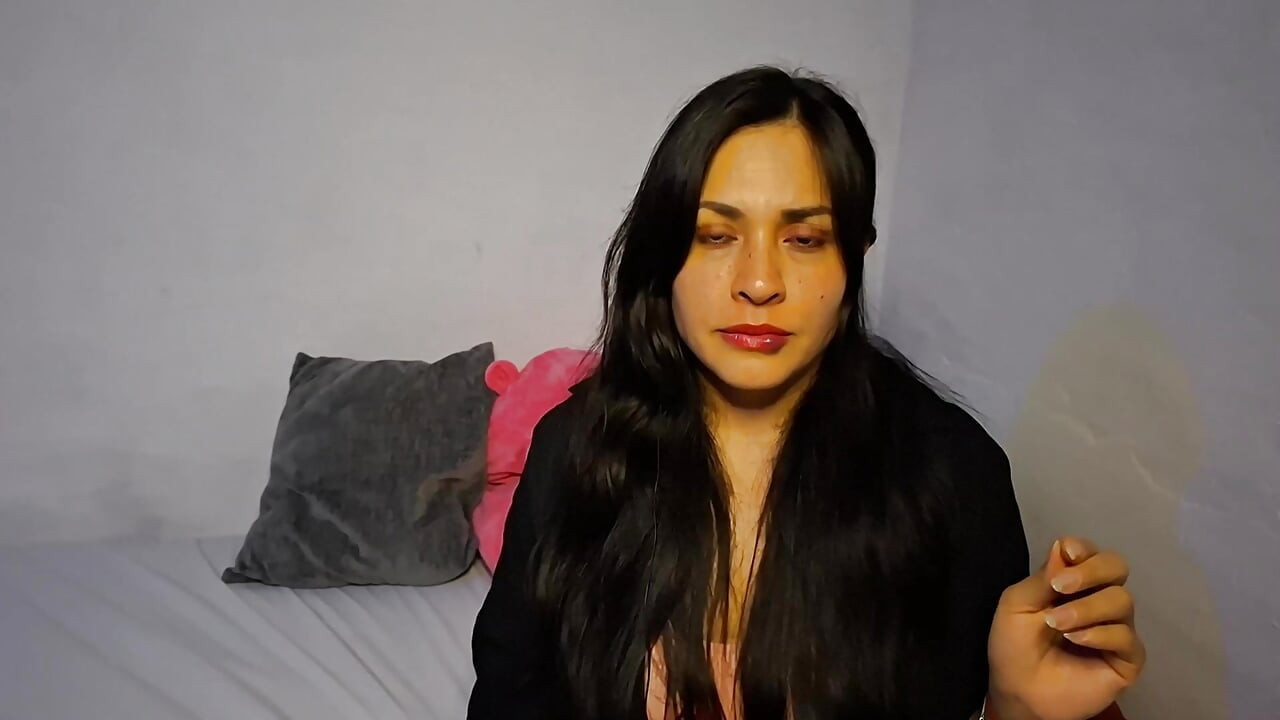 ASMR Roleplay Tu NOVIA te CUIDA
