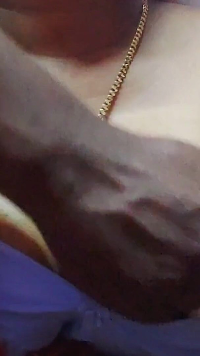 Verheiratete frau nimmt ihren freund ins hotel | Clip 1