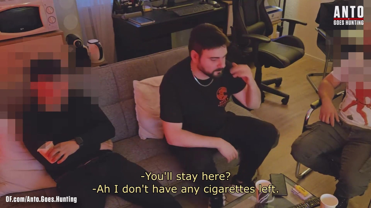 克里斯和史蒂文的首次3P当晚他们认识了对方