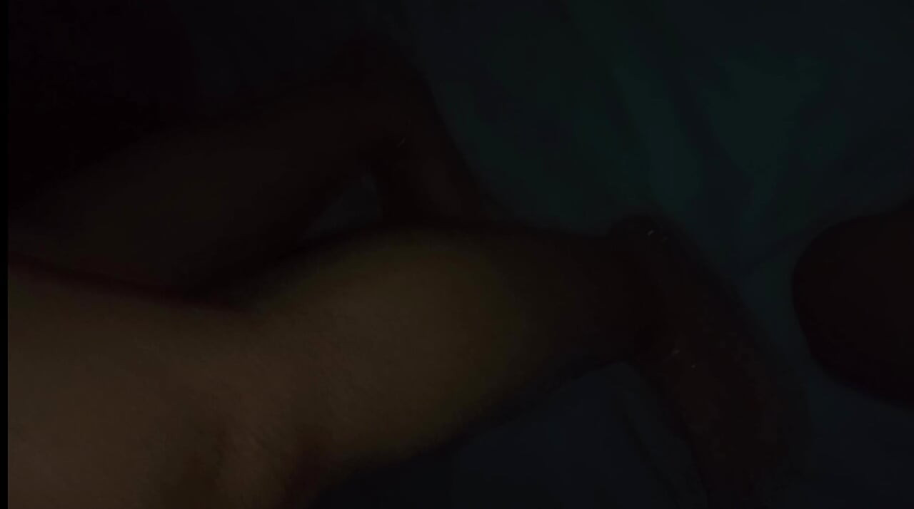Desi Bhabhi gets let night having fun to her pussy hard xxx