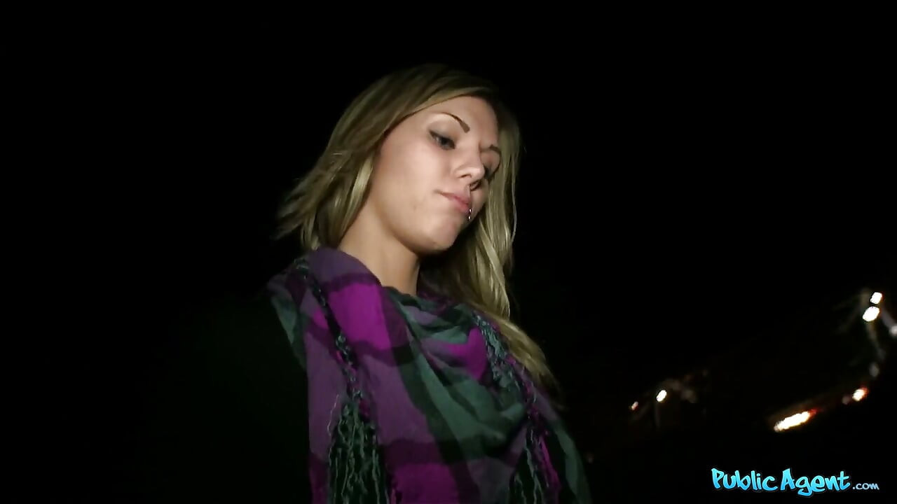 Public Agent - Naughty Sindy Gets Naked for the Ca'mera & Takes a Raw D''oggystyle Session From Be'hind