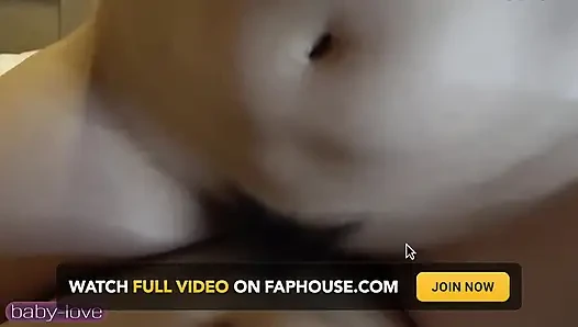 Vollbusige G cup Gyaru kommt an und ihre wilden Kurven stehlen die kontrolle, während die nacht sich in creampie-wahnsinn windet