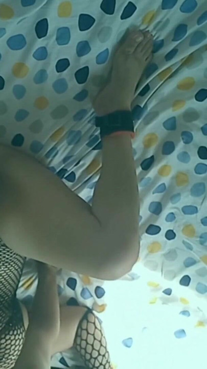 Masked Desi Housewife Devours Dick Deep and Messy | Clip 1