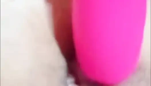 Aku suka mainan kecilku