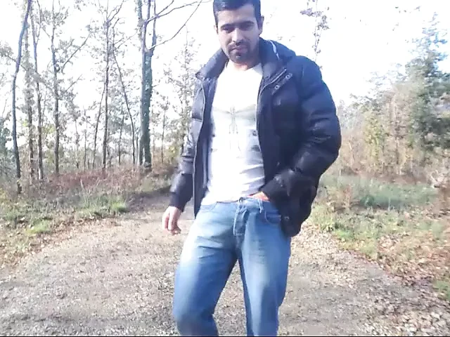 Exhibition A Nice Guy With A Huge Dick
