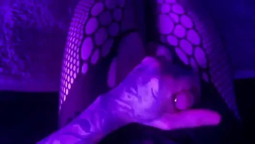Skittles Rainbow'un tadına bakabilir misin? (seksi femboy iç çamaşırı)