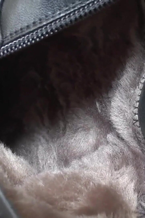 Boot Showcase and Intense Boot Sniffing, Lady Victoria Valente