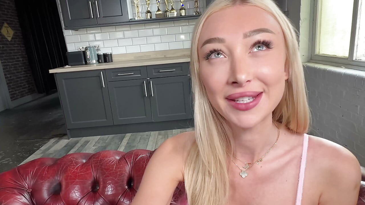 Nasty Instagram Model Frances Bentley Takes Danny D's Creampie