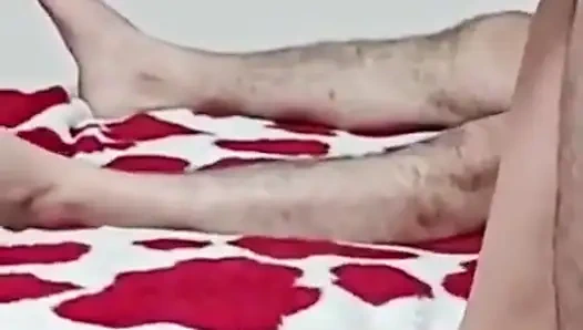 Arap seksi anal büyük götlü üçlü grup seks