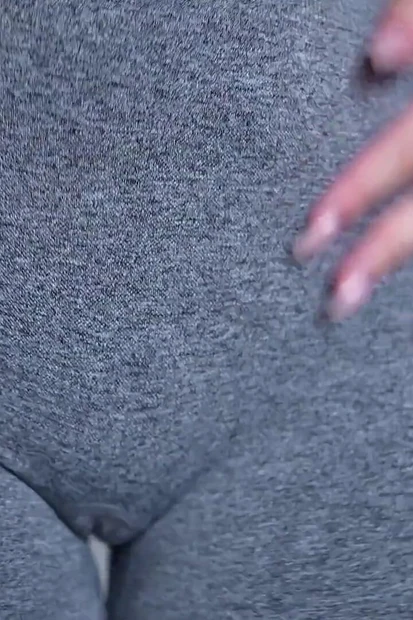 Tight Yoga Pants Try on
